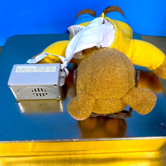 PLAYSKOOL VTG 1996 TALKING ARTHUR MARC BROWN COLLECTIBLE PLUSH WORKS! 10” - Picture 9 of 12